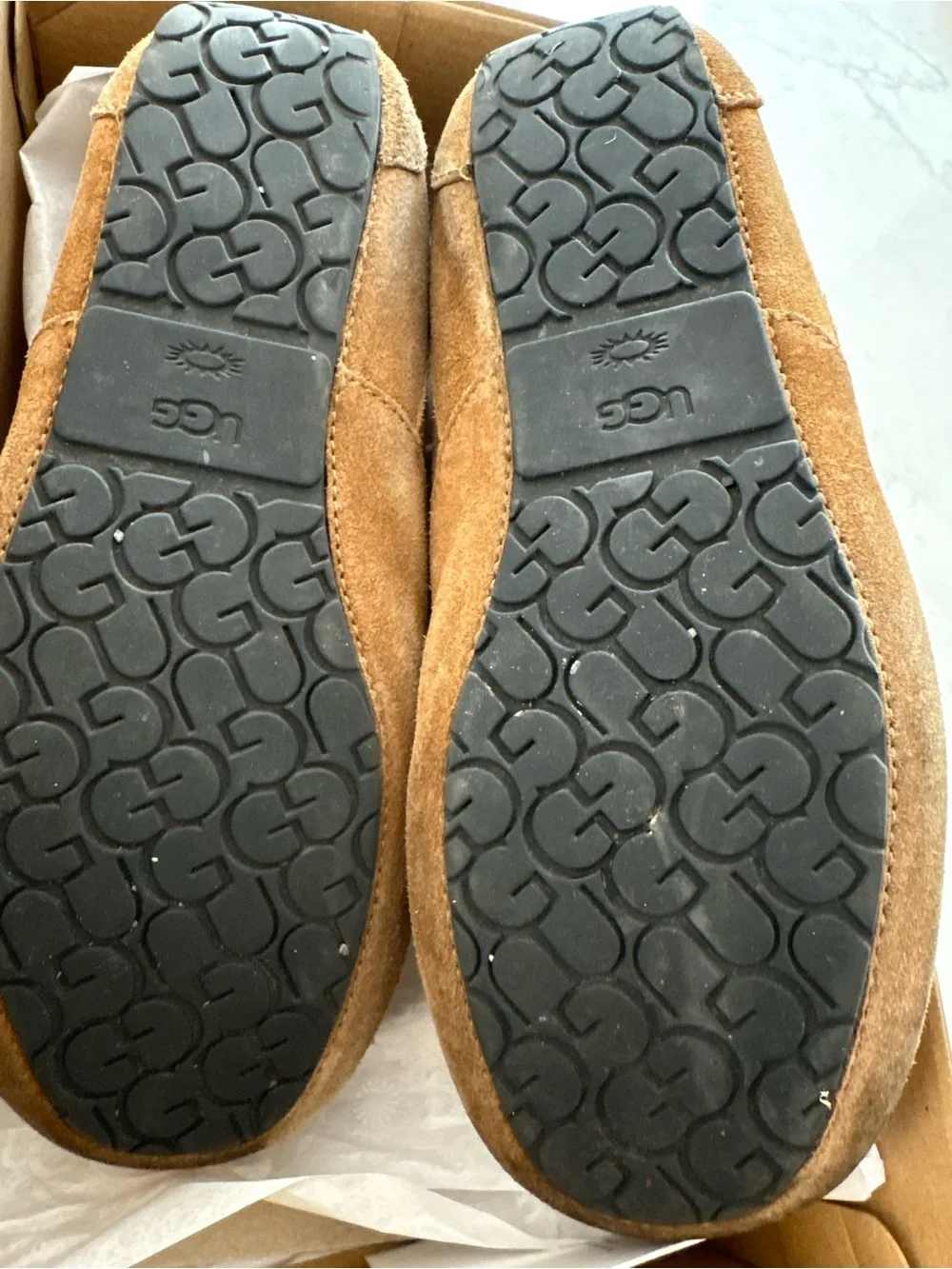 UGG Ascot Slippers big kid